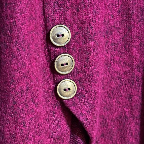 Women’s Scoop Neck Tunic - Picture 2 of 2